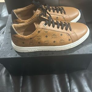 MCM- M LT Terrain Derby Visetos size 41 EU US 8